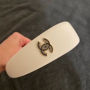 White leather Chanel headband
